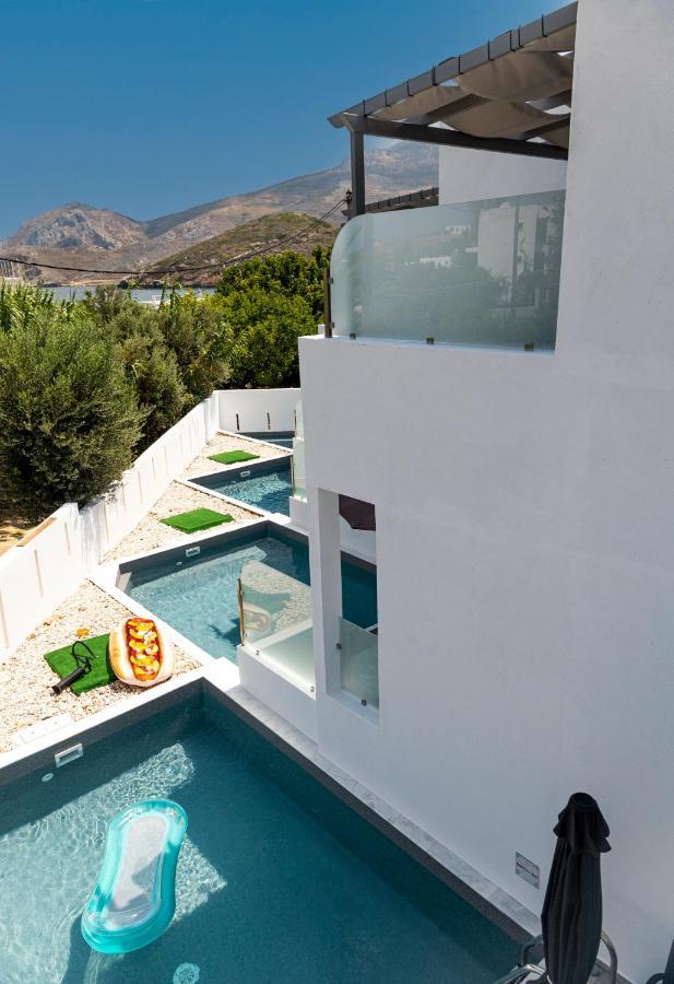 Skyros Blue Suites エクステリア 写真