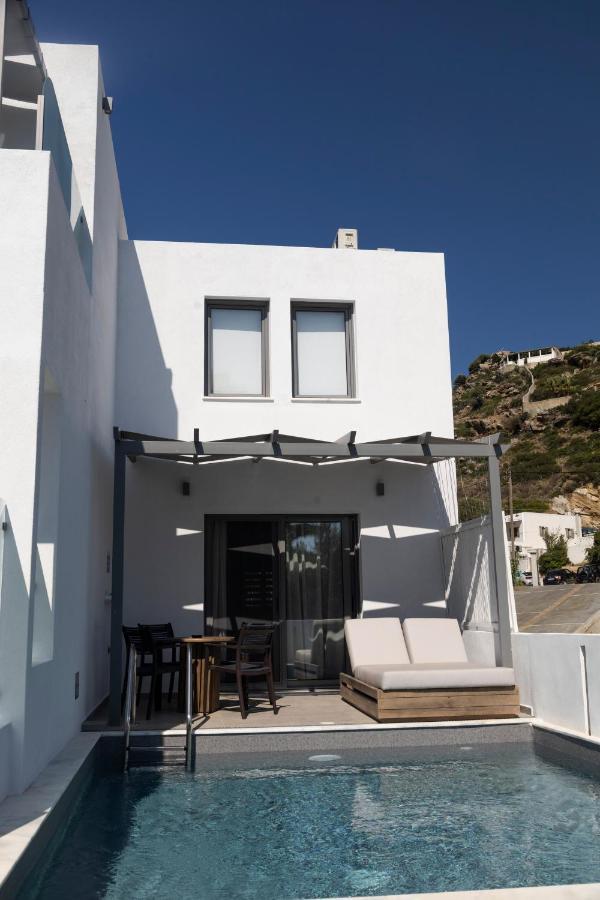 Skyros Blue Suites エクステリア 写真