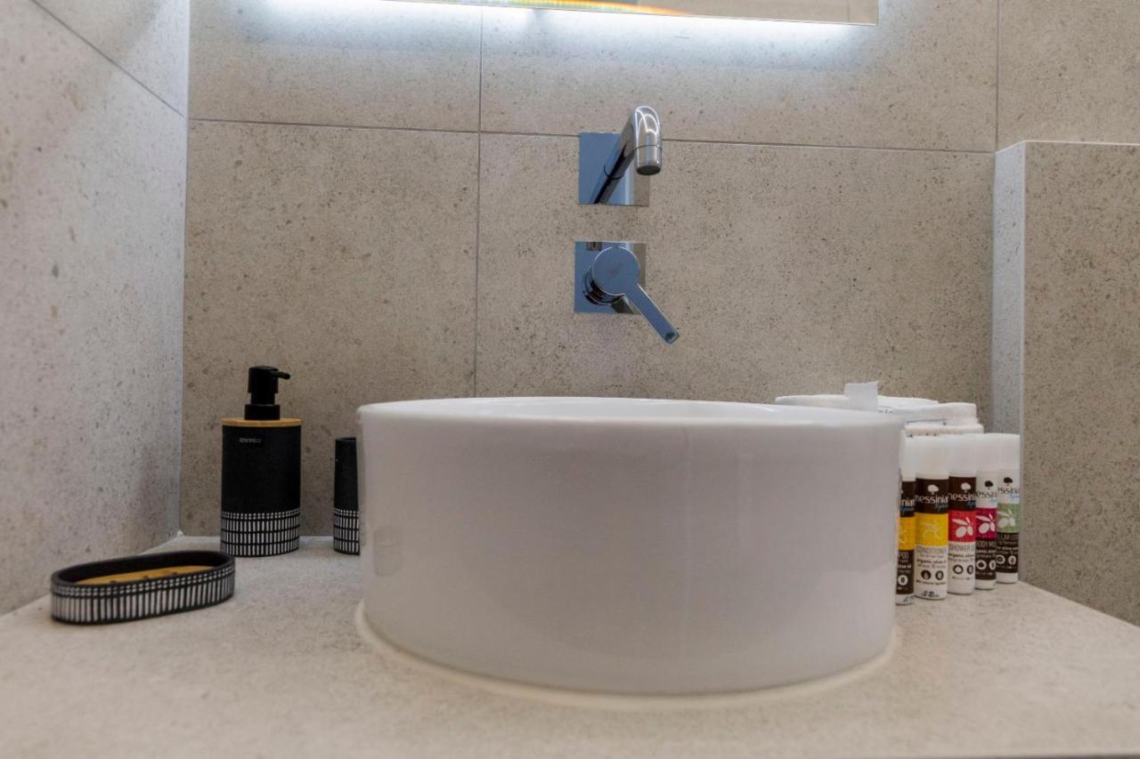 Skyros Blue Suites エクステリア 写真