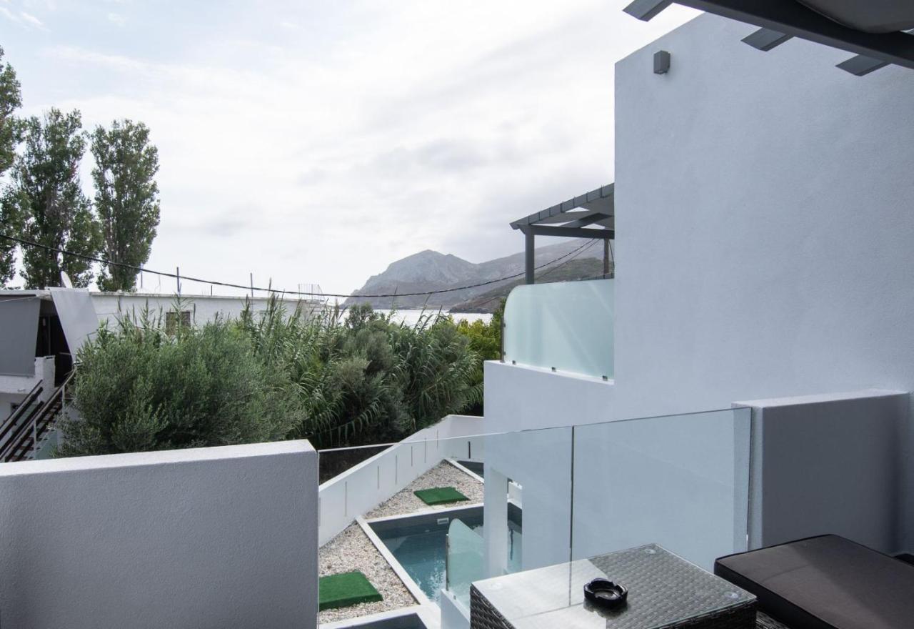 Skyros Blue Suites エクステリア 写真